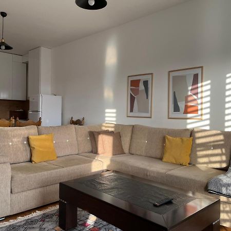 Central Luxury Apartment Priştine Dış mekan fotoğraf