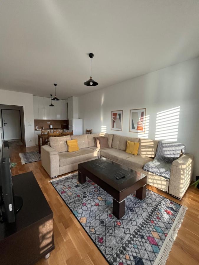 Central Luxury Apartment Priştine Dış mekan fotoğraf