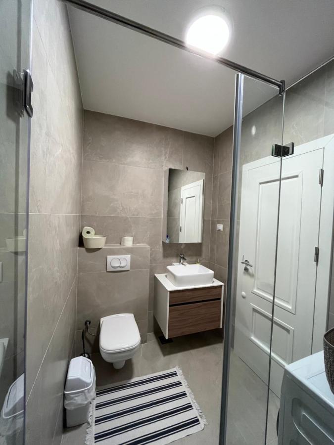 Central Luxury Apartment Priştine Dış mekan fotoğraf